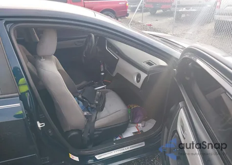 2018 Toyota Corolla Le из США, поврежденный, VIN 5YFBURHE6JP820799